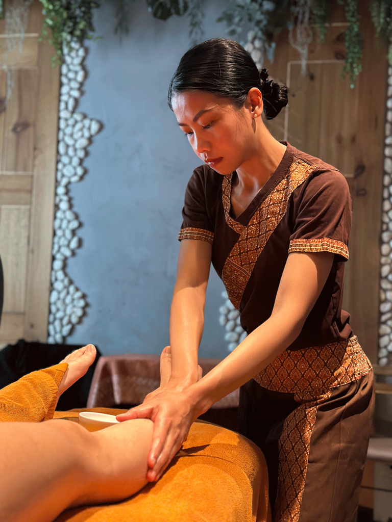 Massage aloe vera