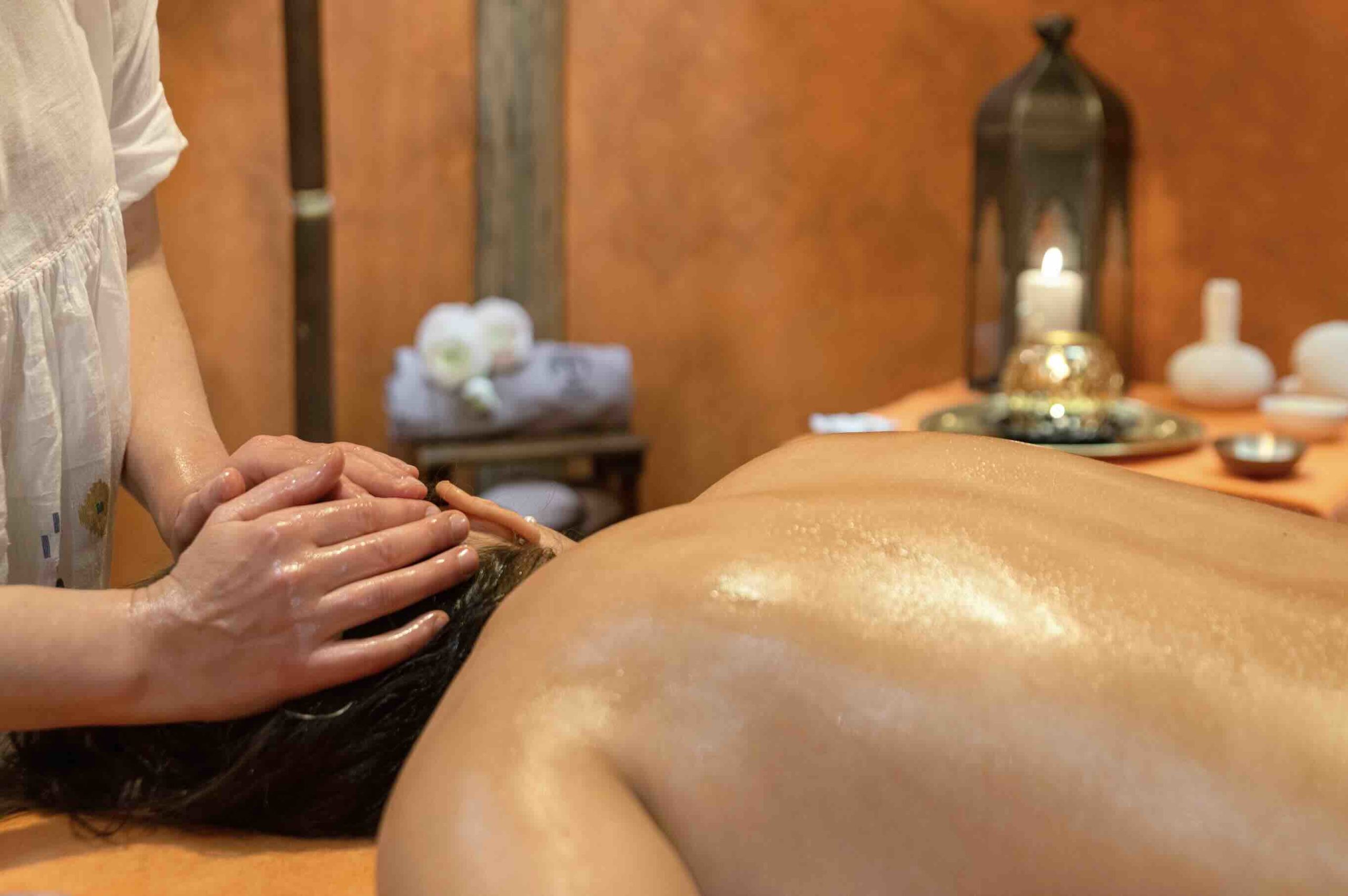 Massage Shirodhara